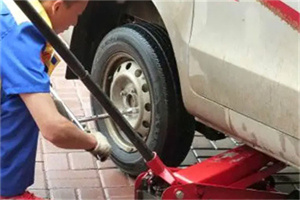 清丰附近拖车24小时服务热线电话