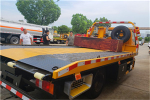 清丰附近拖车电话号码服务