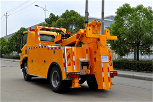 清丰高速路拖车费